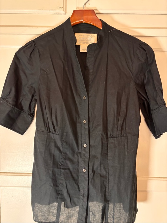 Levi's Tops - Levi’s Classic Black Button-Front Short Sleeve Blouse